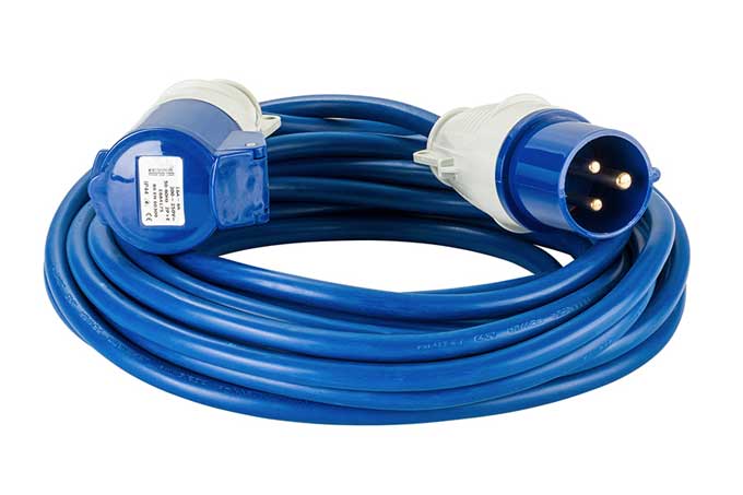 Industrial weather resistant IP44 power cord for connecting 240V Linklites together.